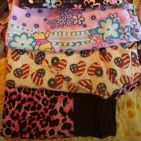 Scrub tops - Picture 6 of 8